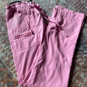Koi Lite // size XS // cotton candy pink